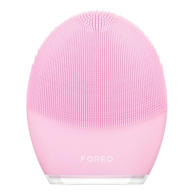 FOREO Luna 3 Facial Brush Review