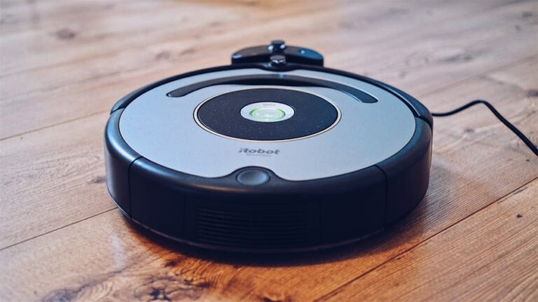 Shark RV913S Robot Vacuum Review