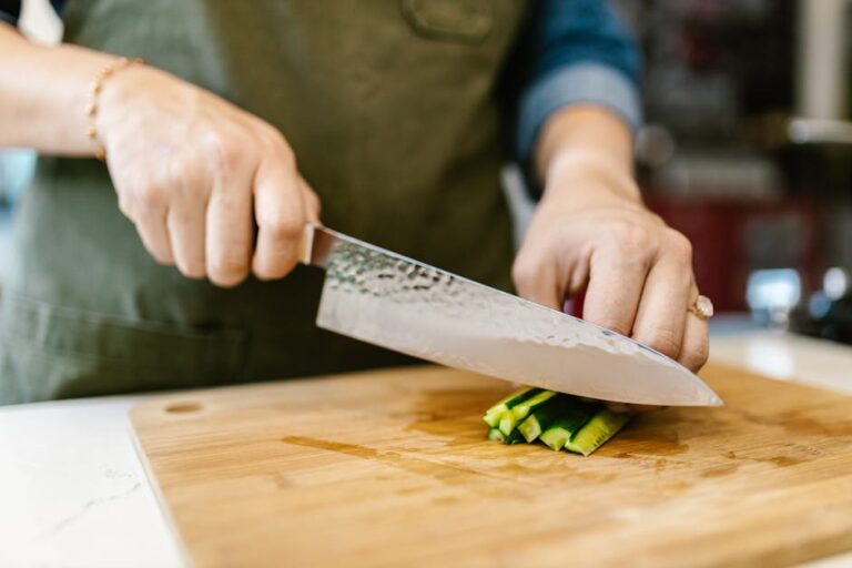 Shun Classic Chef’s Knife Review