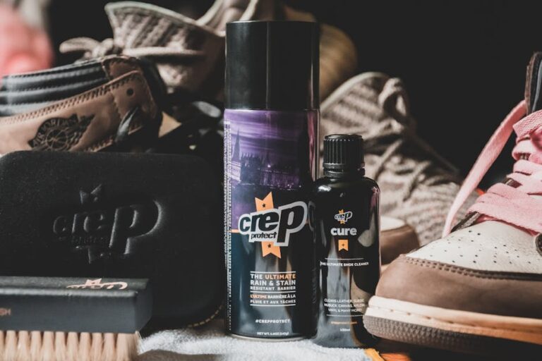Angelus Shoe Cleaning Kit Review